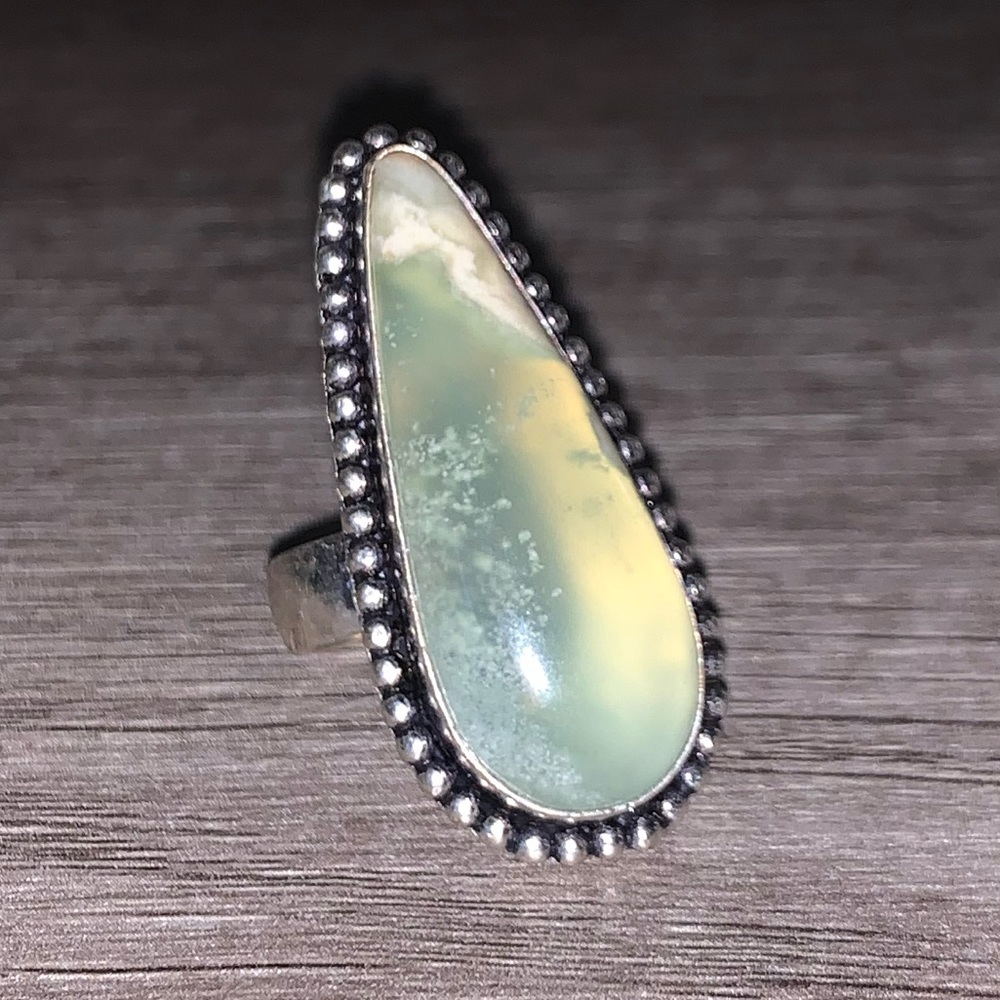 Cloudy Gem Ring